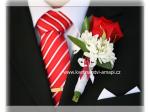 svatební korsáž pro ženicha z červených růží