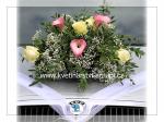 svatební dekorace na auto, květiny: kaly a růže